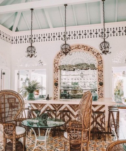 Playa Grande Beach Club — bar with chevron-mosaic apron and stencilled ceiling